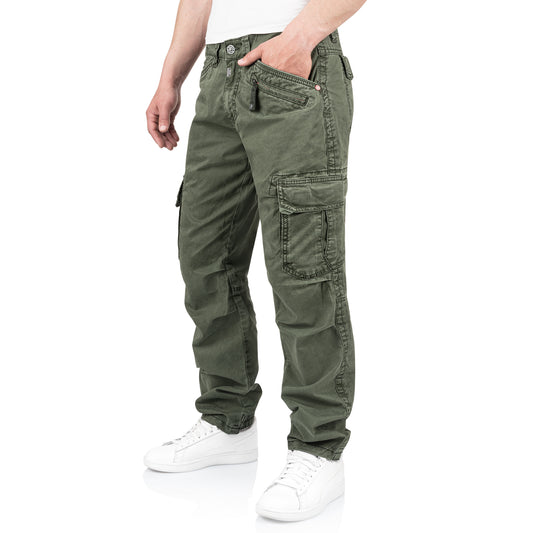 Timezone Cargohose Regular BenTZ 4219 Olive Wood Seitenansicht am Model - City-Kaufhaus Herber GmbH