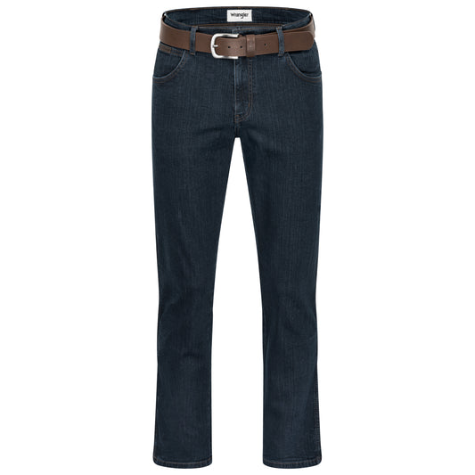 Wrangler Texas Stretchjeans W12175001 Blue Black mit braunem Gürtel - City-Kaufhaus Herber GmbH