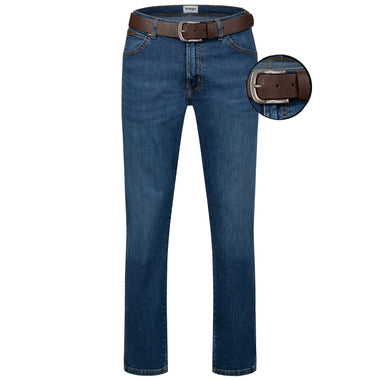 Wrangler Texas Stretchjeans W121KG163 Blue Nights mit braunem Gürtel - City-Kaufhaus Herber GmbH