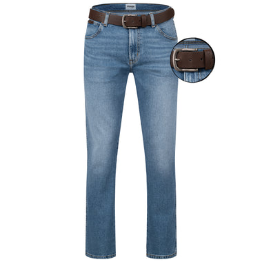 Wrangler Texas Stretchjeans W121HN13S Glaston Blue mit braunem Gürtel - City-Kaufhaus Herber GmbH