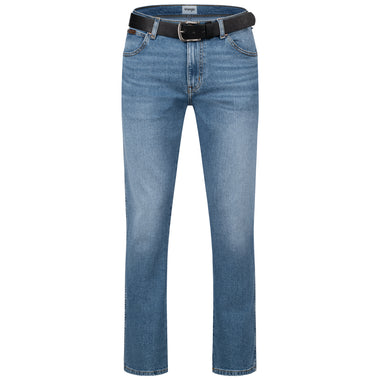 Wrangler Texas Stretchjeans W121HN13S Glaston Blue mit braunem Gürtel - City-Kaufhaus Herber GmbH