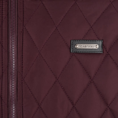 Falkenstejn Steppjacke Ilian dark red Detailansicht Logo-Badge - City-Kaufhaus Herber GmbH