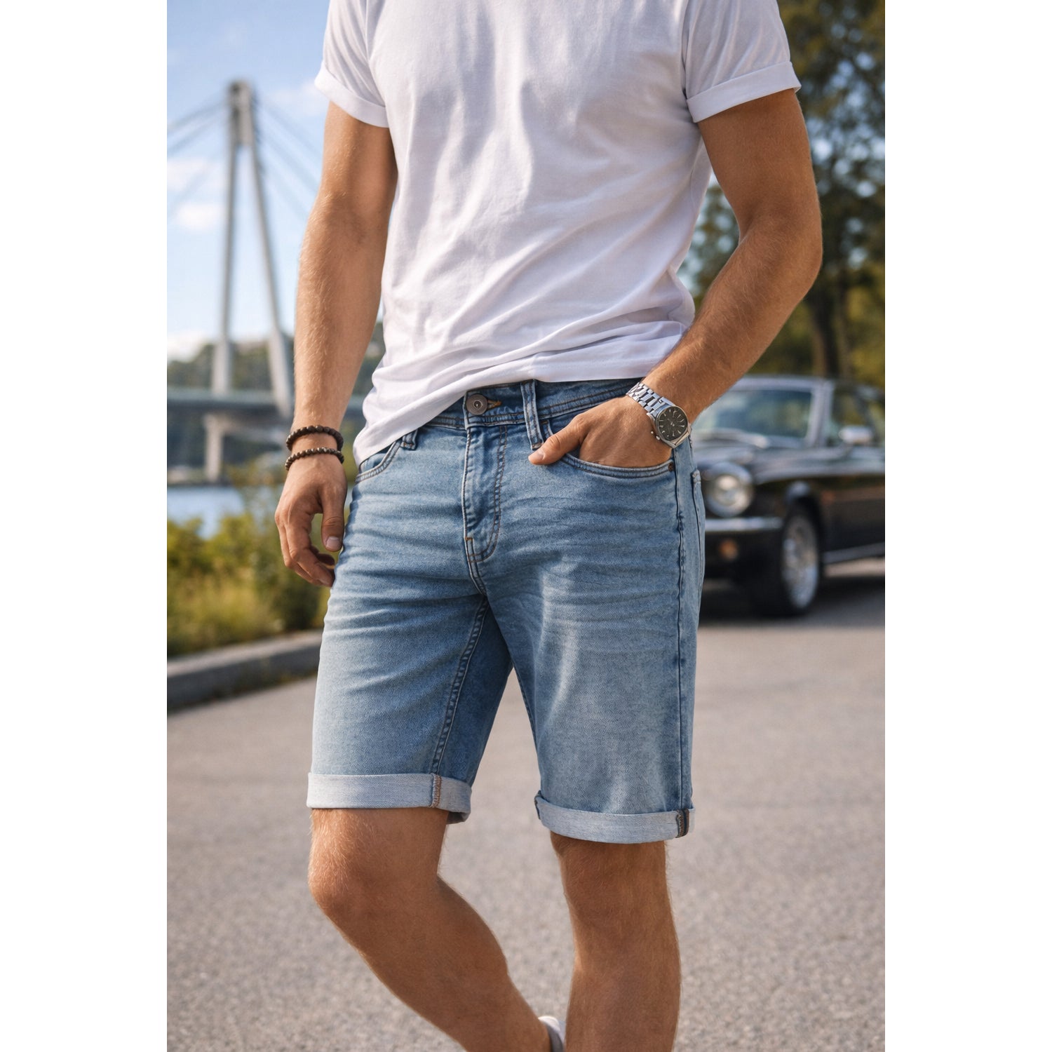 Falkenstejn Mads Jeansshorts salty bleach Vorderansicht am Model - City-Kaufhaus Herber GmbH