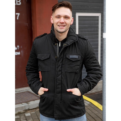 Surplus Raw Vintage Winterjacke Paratrooper schwarz Ansicht am Model - City-Kaufhaus Herber GmbH