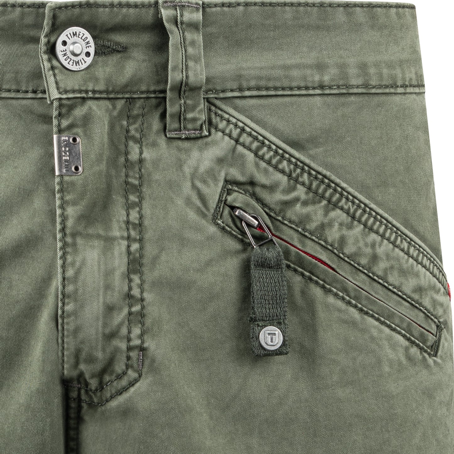 Timezone Cargohose Regular BenTZ 4219 Olive Wood Detailansicht Vorderseite links- City-Kaufhaus Herber GmbH