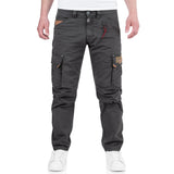 Timezone Cargohose Roger 9033/9888 Blue Graphite Vorderansicht am Model - City-Kaufhaus Herber GmbH