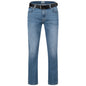 Wrangler Texas Stretchjeans W121HN13S Glaston Blue mit schwarzem Gürtel - City-Kaufhaus Herber GmbH